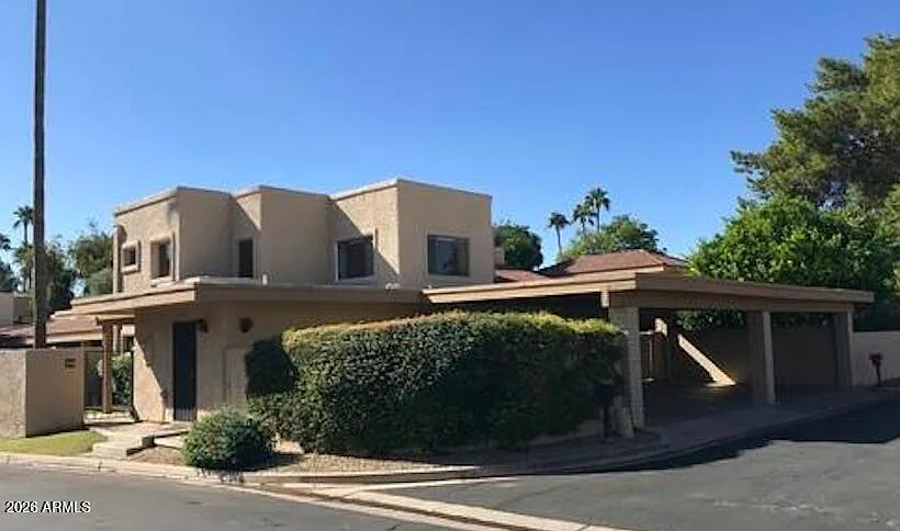 3 bed, 2.0 bath, 1975 sqft, $2,595 — Photo 3