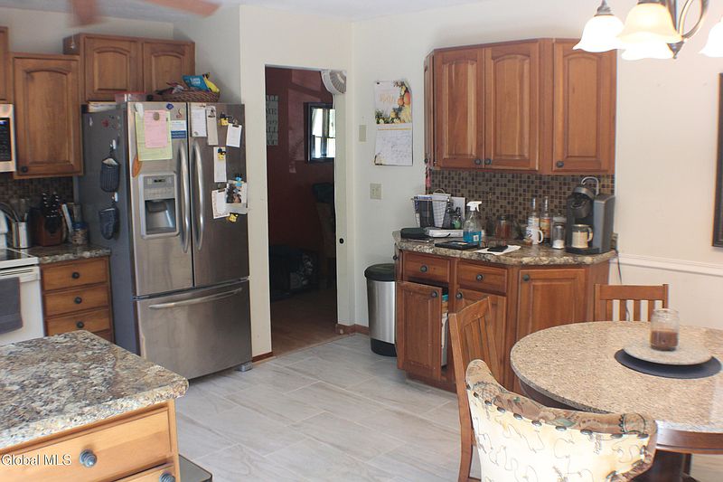 5th image of 164 Butler Road