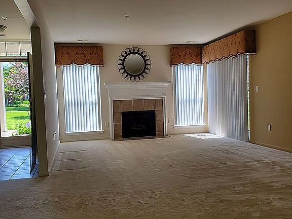 3rd image of 28254 Oakmonte Cir E