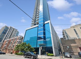 110 W Superior St #1003, Chicago, IL 60610