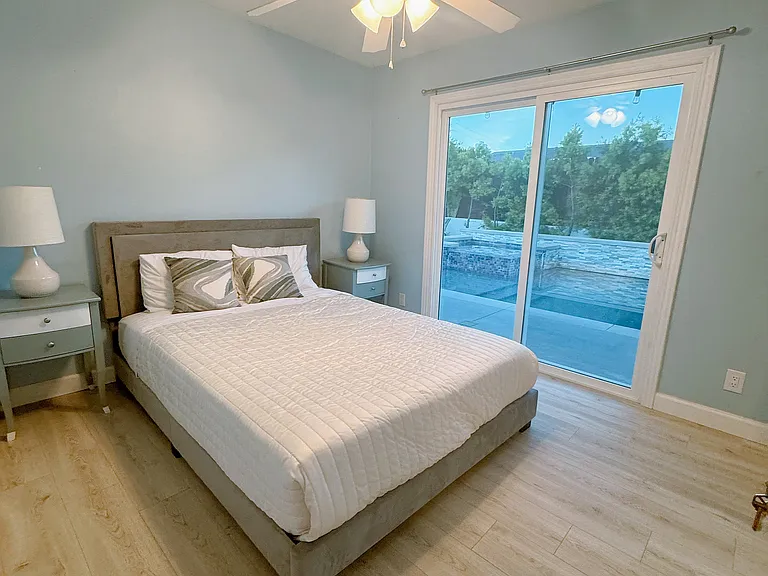 8251 Newman Ave — Photo 19
