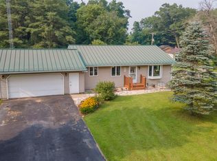 W8216 Buttercup Ct, Wautoma, WI 54982