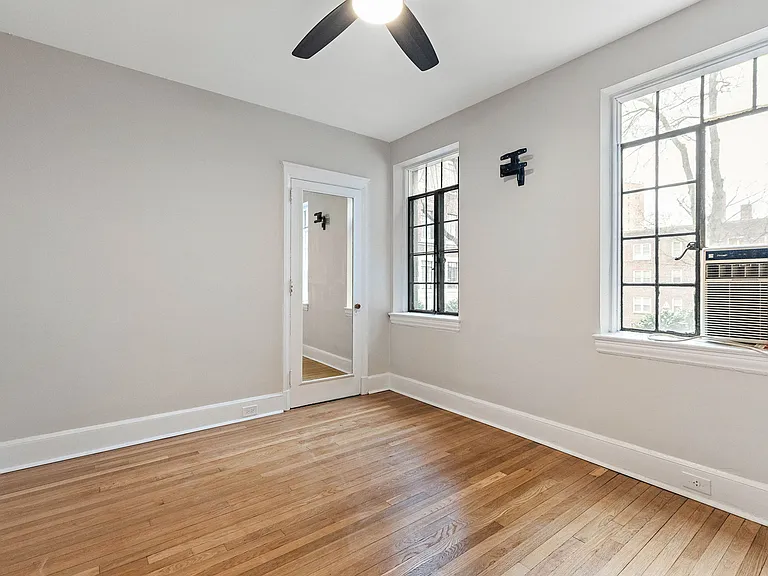 1305 N Broom St #106 — Photo 8