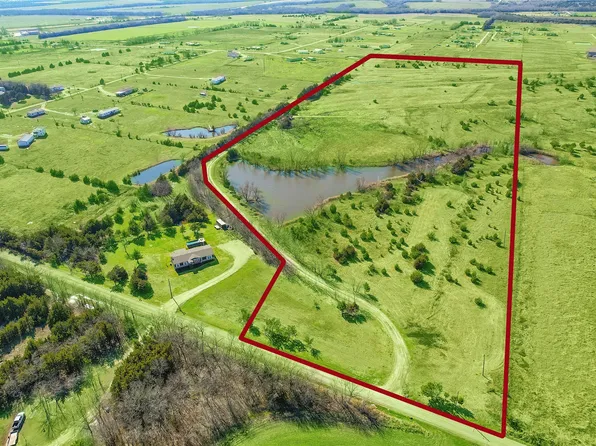 936 County Road 1121, Farmersville, TX 75442