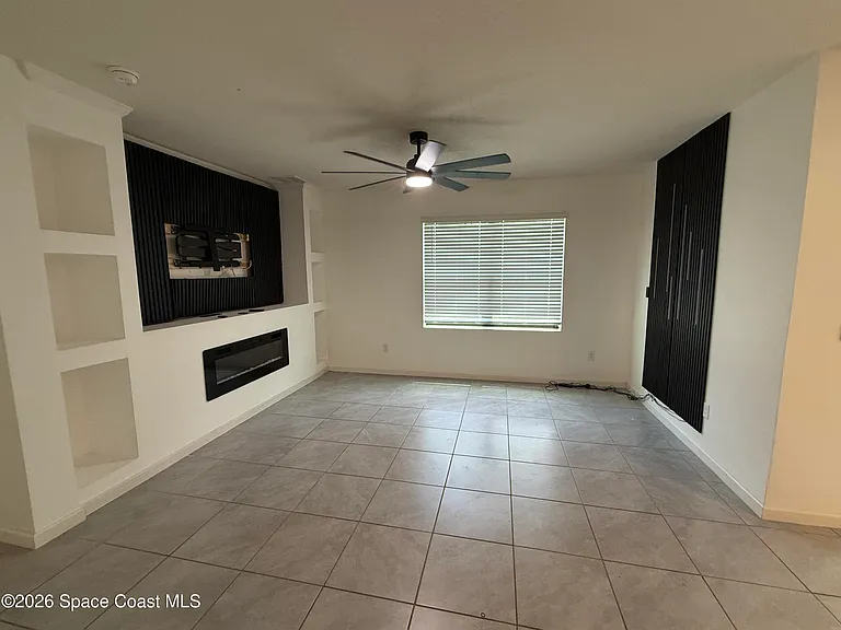 4422 Talbot Blvd — Photo 4