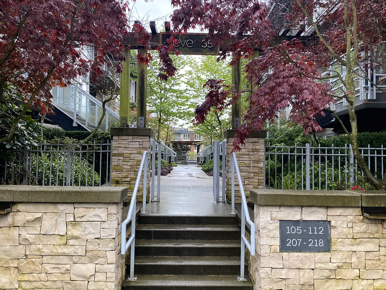 Studio, 457 sqft, $2,400 — Photo 2