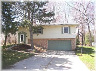 514 Cherry St, Dewitt, MI 48820