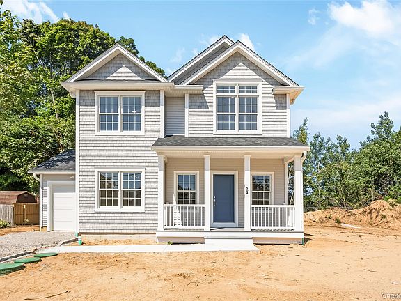 4th image of 510 Bayport Avenue