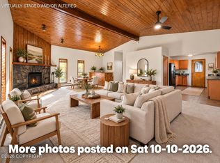 16935 Park Place St APT 2, Eagle River, AK 99577