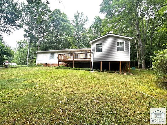 3rd image of 1001 Mountain Valley Dr