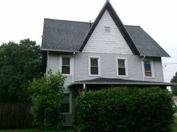 1525 Maple Ave