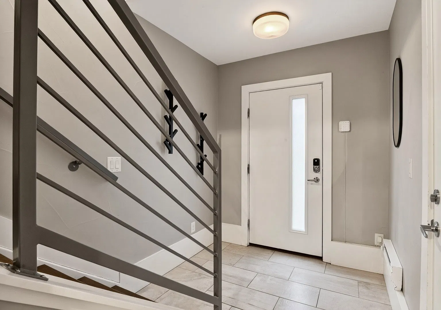 2 bed, 2.0 bath, 1243 sqft, $3,250 — Photo 4