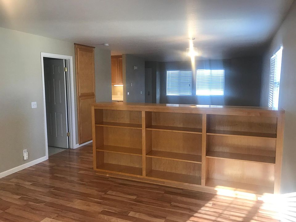 2nd image of 150 Spring St APT C