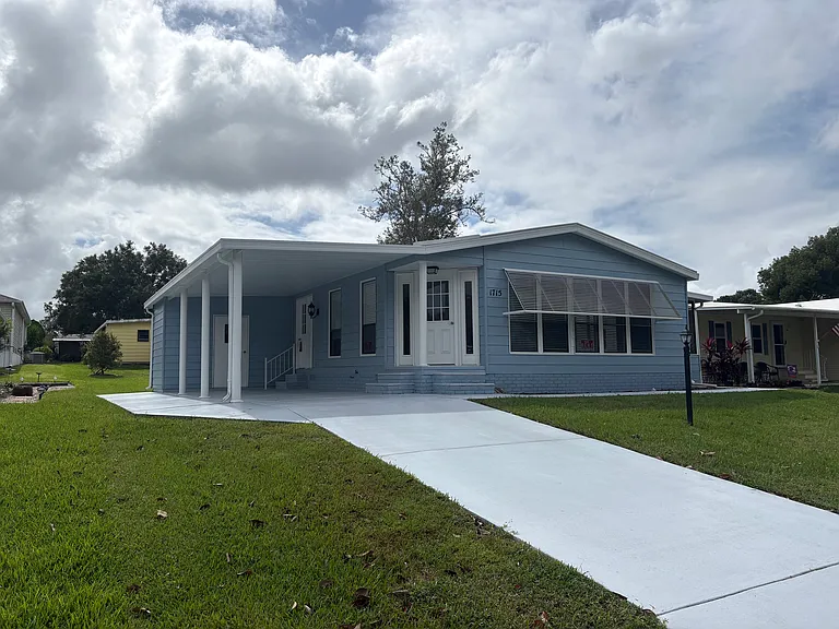 1715 Hilton Head Blvd — Photo 1