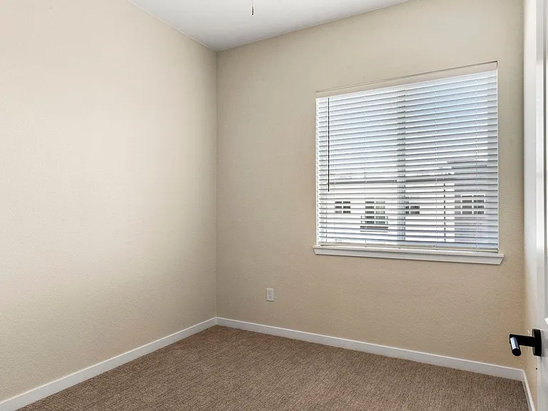 810 S Weber St — Photo 66