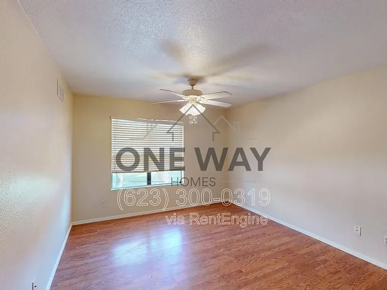 8787 E Mountain View Rd #1064 — Photo 6