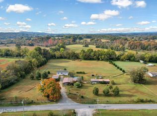 1057 Crosby Ln, Spring City, TN 37381