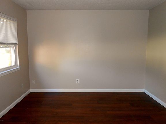 2nd image of 2305 Lewis Gate Dr