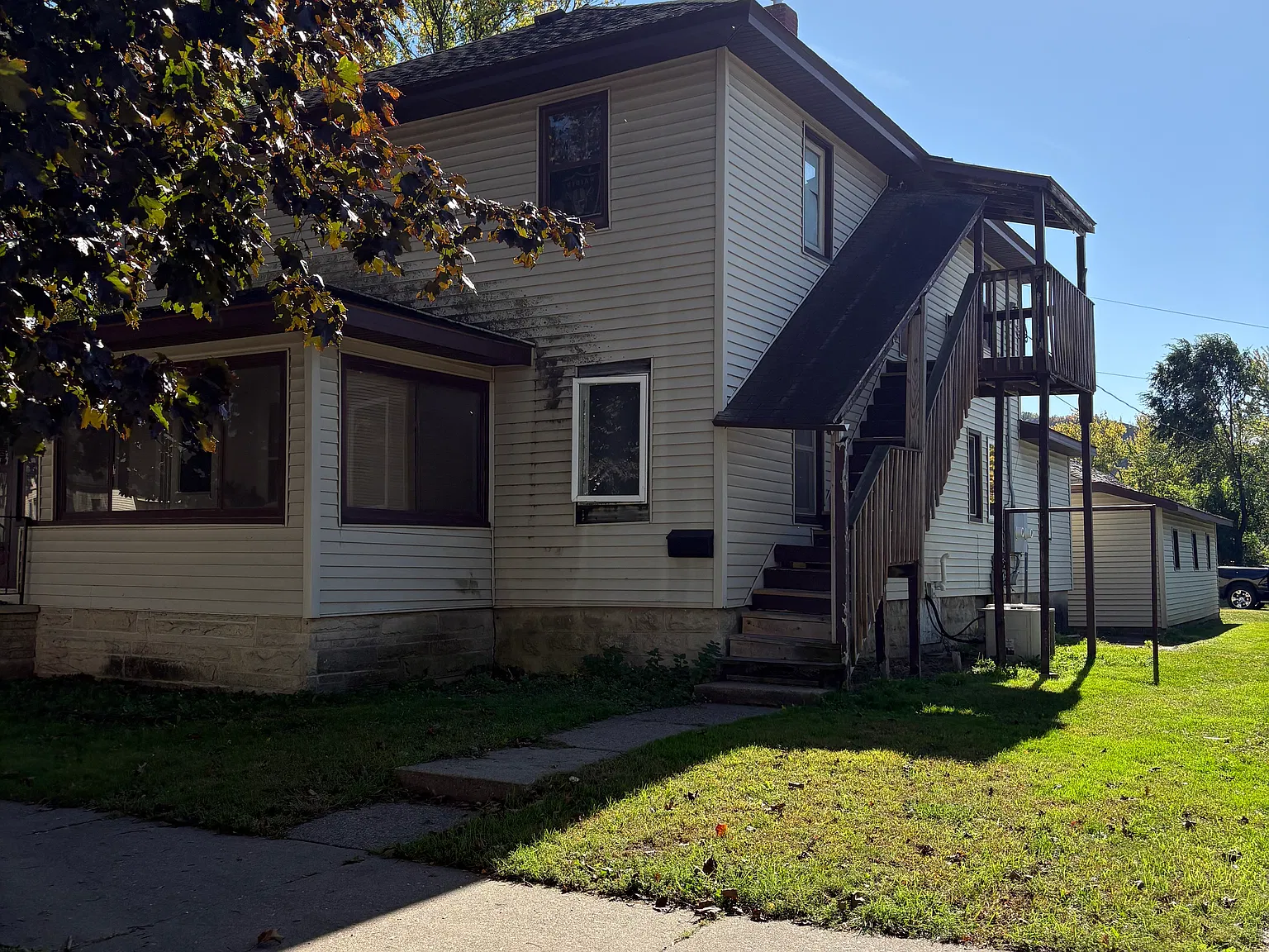 2 bed, 500 sqft, $950 — Photo 2