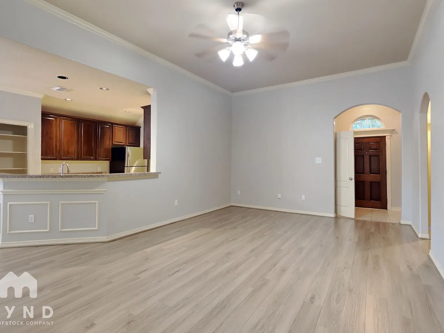 3 bed, 2.0 bath, 1478 sqft, $1,845 — Photo 3