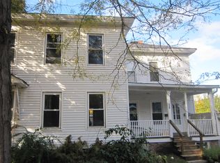 61 Grove St #2, Brattleboro, VT 05301