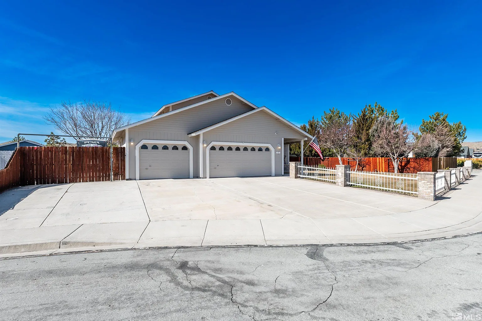 157 Cecilia Ct photo 1