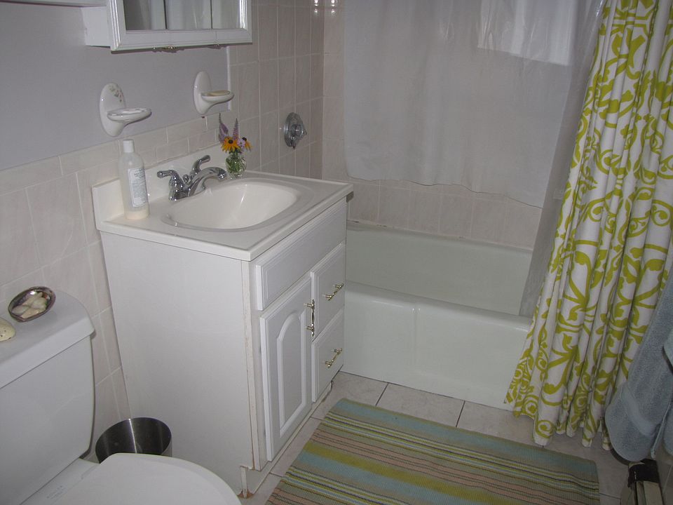 1st image of 14 Surry Rd #1