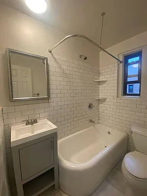 Rented by Bond New York | media 9