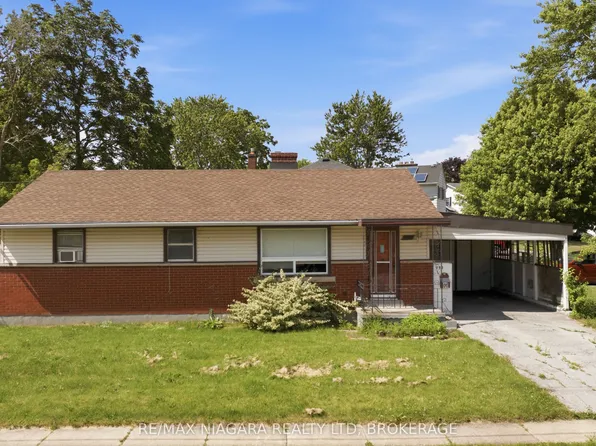 143 Crescent St, Pt Colborne, ON L3K 1R1