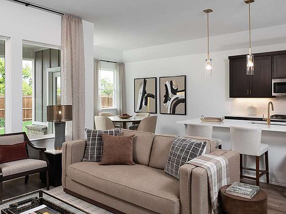 Wildflower Ranch - Bowie Interior Image 2