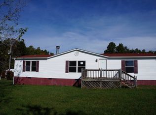 365 Farmview Rd, Farmville, VA 23901