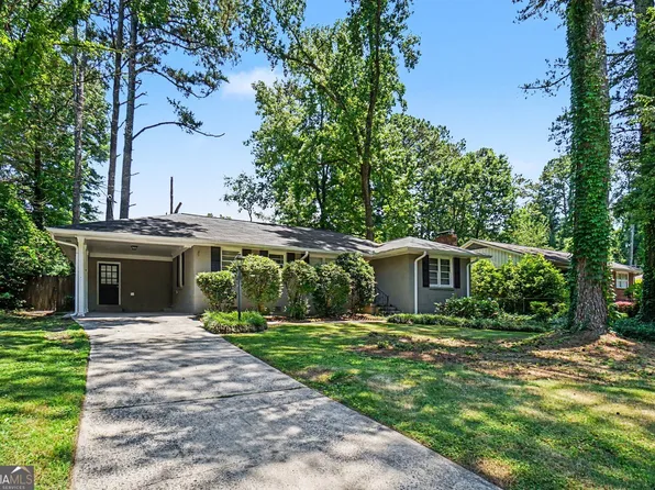 533 Robin Ln SE, Marietta, GA 30067