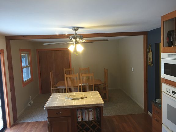 Kitchen to dining room 
