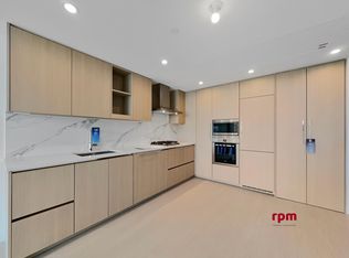 13778 100th Ave #3408, Surrey, BC V3T 0L3