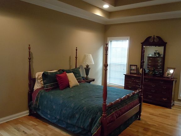 5th image of 2811 Laurelstone Ln