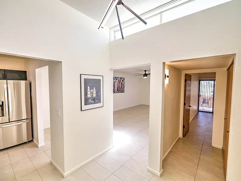 5144 N Avenida Primera — Photo 11