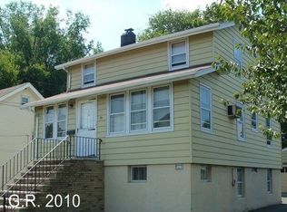 27 Jackson St, Little Ferry, NJ 07643