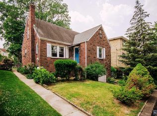 540 Day Ave, Ridgefield, NJ 07657