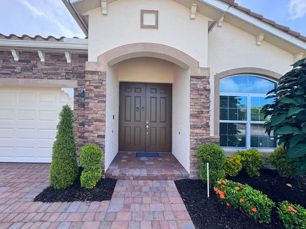 1804 Berkshire Cir SW, Vero Beach, FL 32968