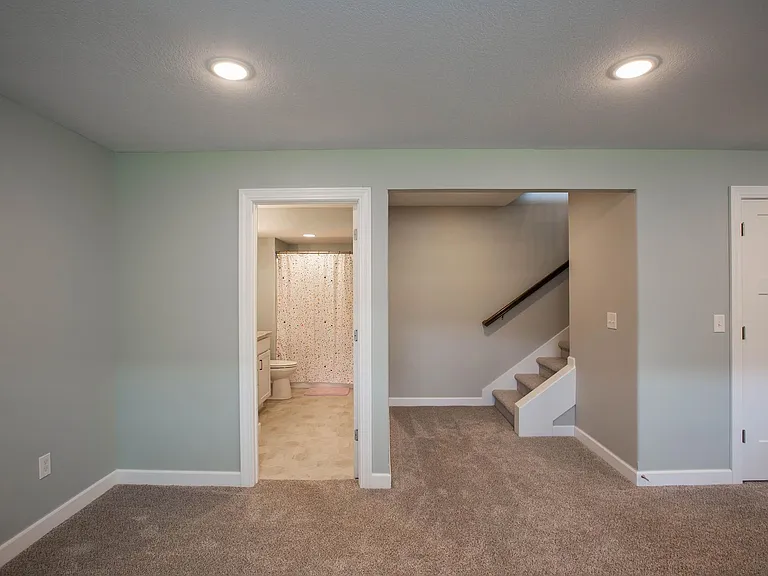 4804 Plumthicket Dr — Photo 15