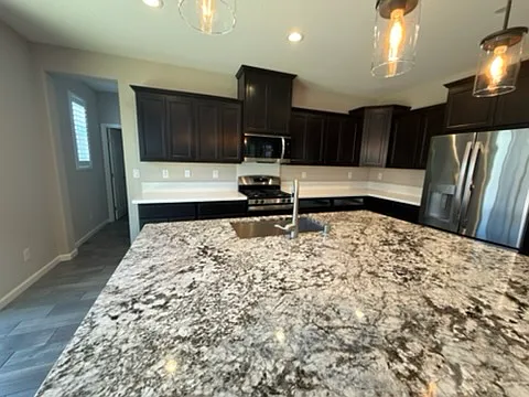 148 Wisteria Cir — Photo 5