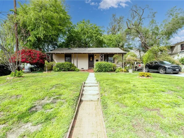 1655 E Woodbury Rd, Pasadena, CA 91104