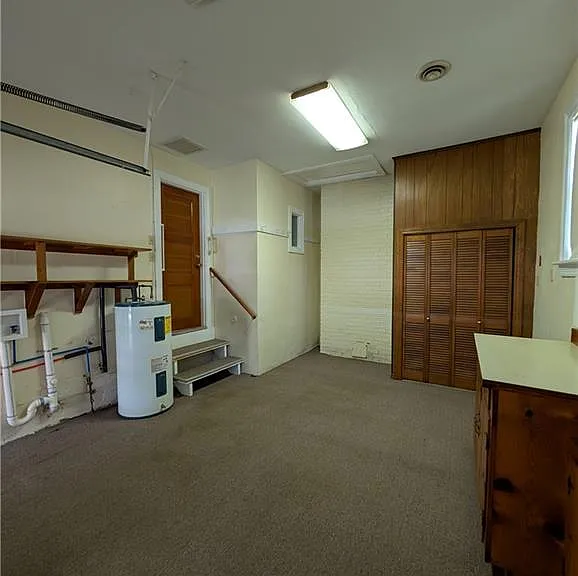 4720 Haywood Dr — Photo 30