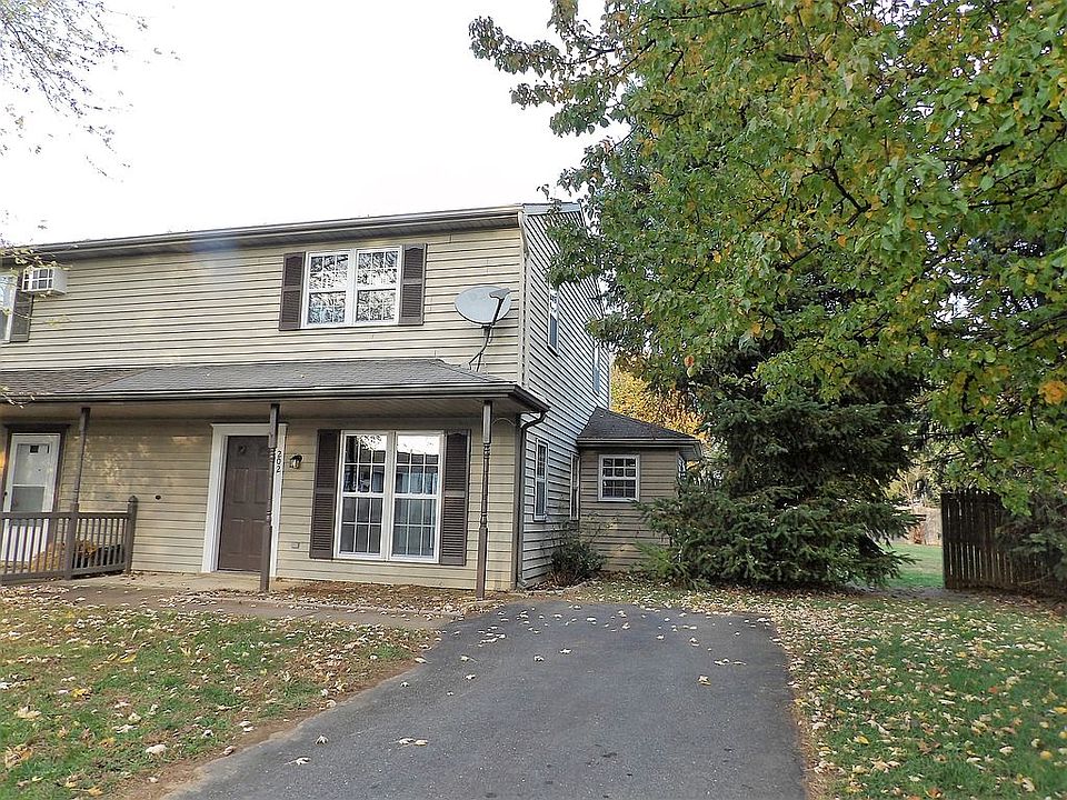 1st image of 202 Fishermans Ln