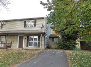 202 Fishermans Ln, Wrightsville, PA 17368
