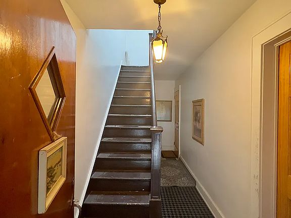 4th image of 32-28 54th St #Basement
