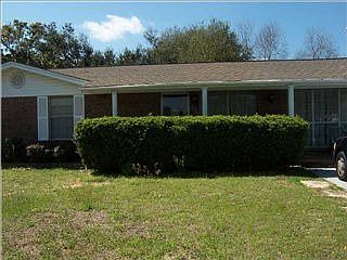 1st image of 2951 English Oak Cir
