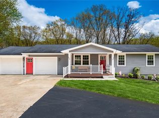 2976 E Military Rd, Zanesville, OH 43701