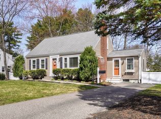 3 Sycamore Ln, Walpole, MA 02081