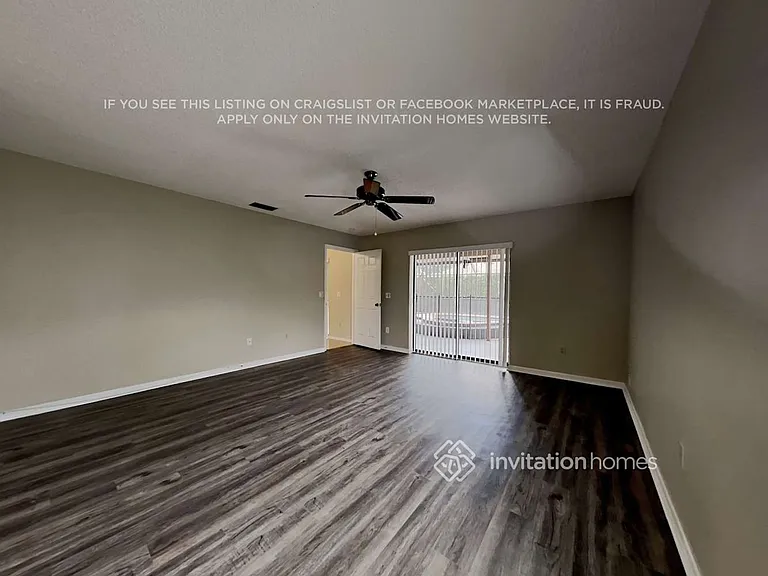 4069 Alpinia Ct S — Photo 11